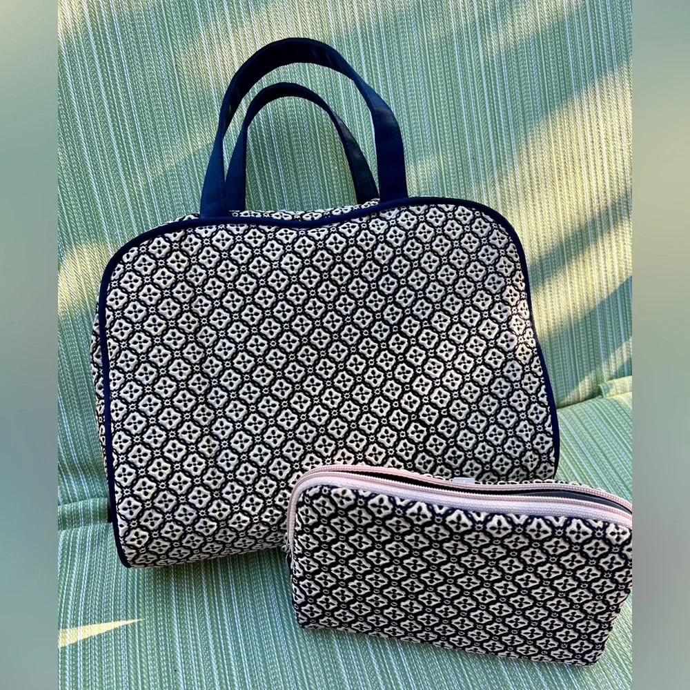 COSMETIC Bag Set NEW Black & Tan with Pattern